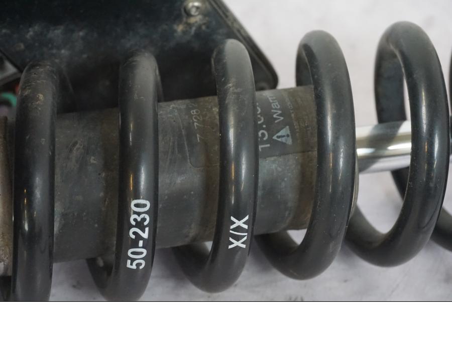 Extrabild2 på Stötdämpare ESA från en BMW R 1200 GSA -2012 motorcykel.