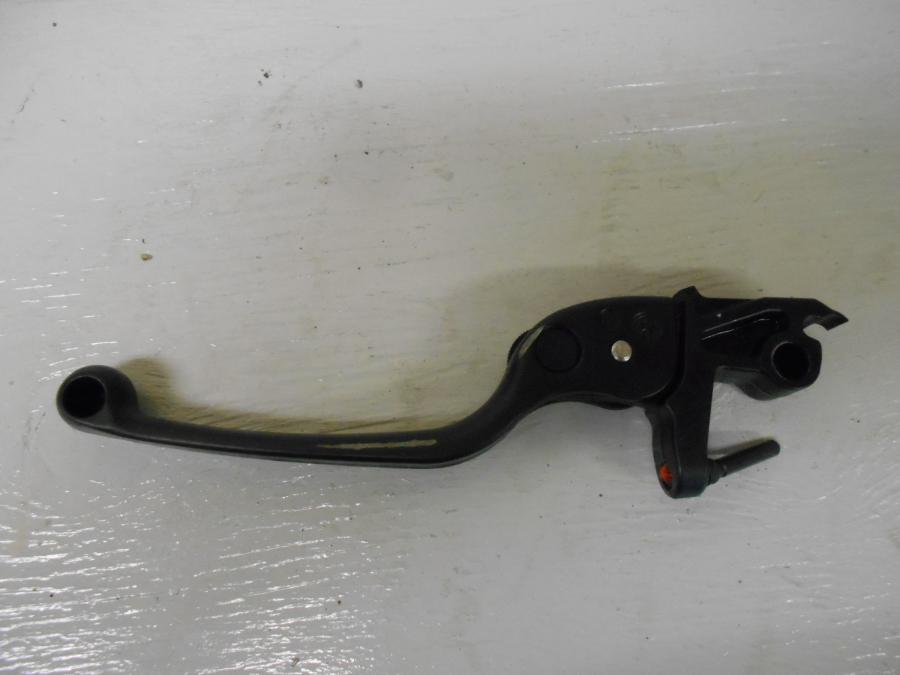 Baksidan på Bromsgrepp från en BMW K 1200 LT -2007 motorcykel.