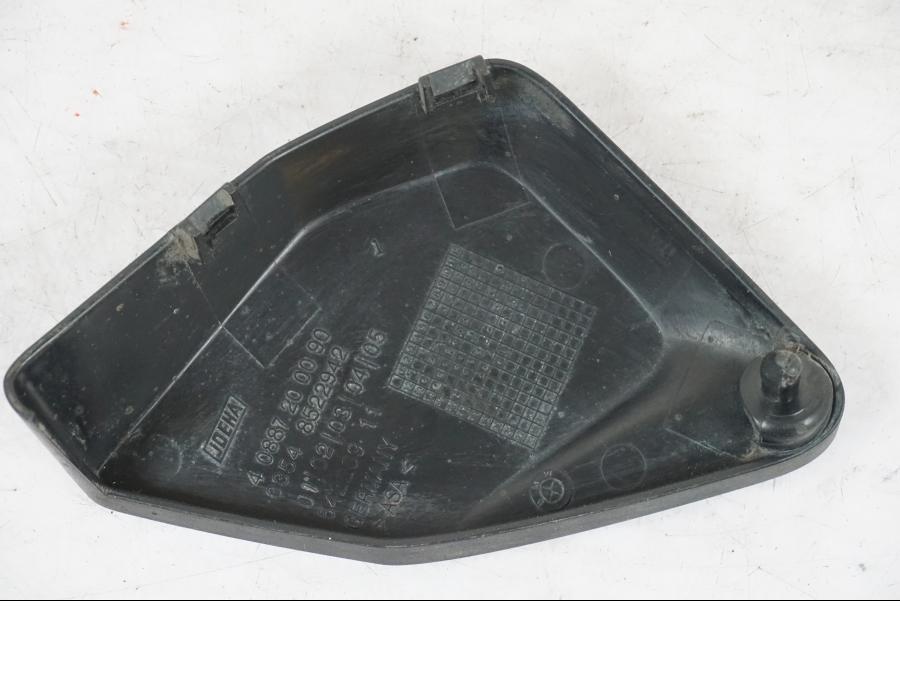 Höger sida på Plast från en BMW R 1250 GS -2019 motorcykel.