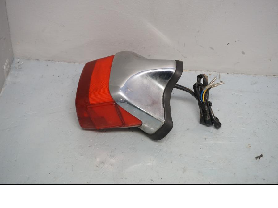Höger sida på Baklampa från en Yamaha XV 535 -2001 motorcykel.