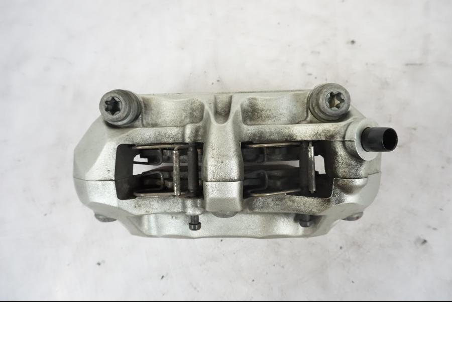 Snett nerifrån på Bromsok från en KTM 690 SMCR -2016 motorcykel.