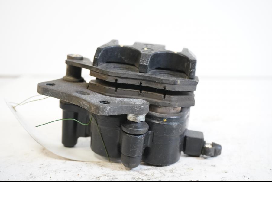 Höger sida på Bromsok från en Kawasaki Ninja 300 -2013 motorcykel.