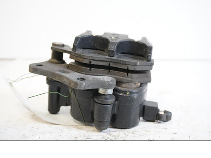 Höger sida på Bromsok från en Kawasaki Ninja 300 -2013 motorcykel.