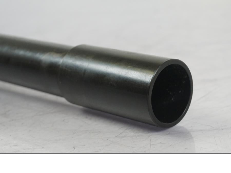 Baksidan på Axel från en KTM 1290 Super Duke R -2018 motorcykel.