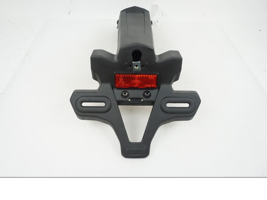 Framsidan på Skylthållare från en Yamaha YZF-R 125 -2017 motorcykel.