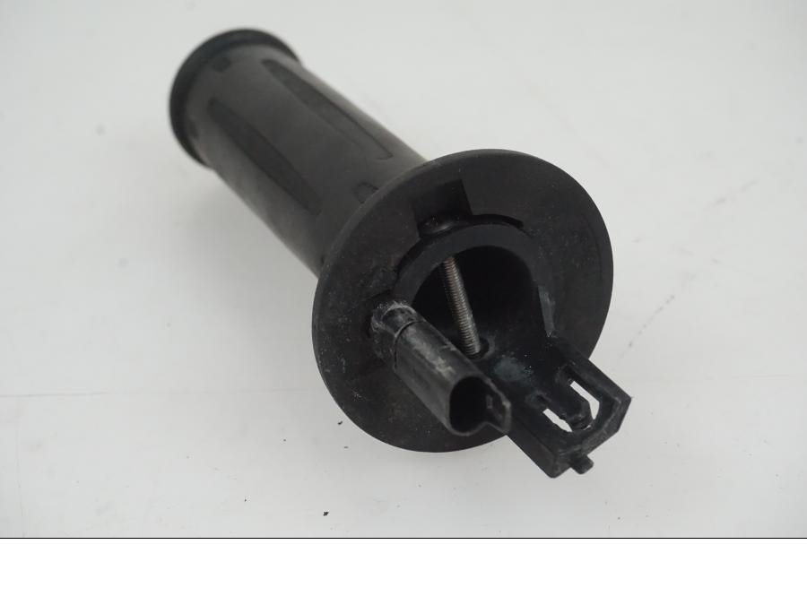 Baksidan på Värmehandtag från en BMW R Ninet -2017 motorcykel.