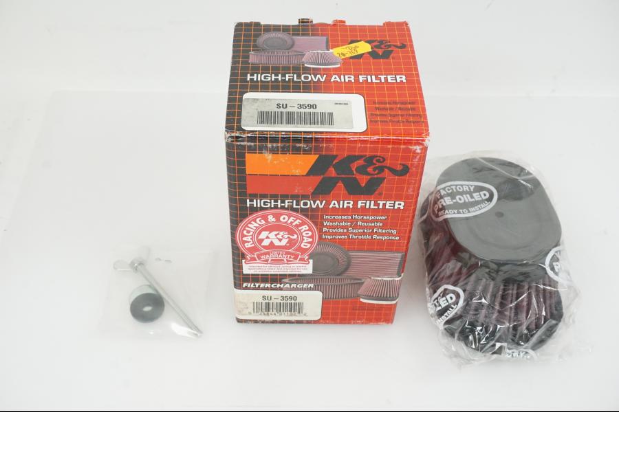 Framsidan på Luftfilter från en Suzuki DR 350 -1997 motorcykel.