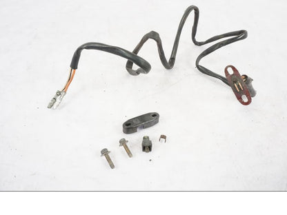 Framsidan på Bromsljuskontakt från en Suzuki GSX 550 EF -1985 motorcykel.