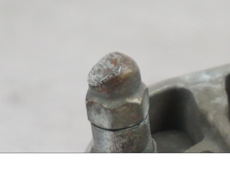 Extrabild3 på Fotpinne från en Triumph Tiger -2009 motorcykel.