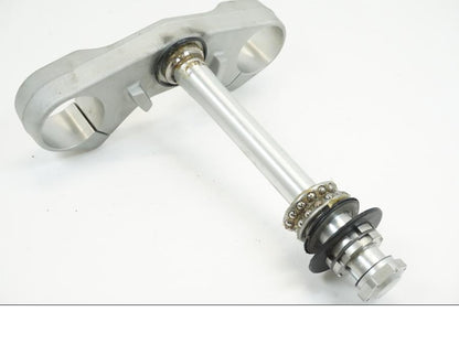 Framsidan på Gaffelkrona från en Triumph Tiger 1200 -2018 motorcykel.