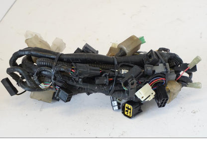 Höger sida på Kabelstam från en Kawasaki ZR-7 -2001 motorcykel.