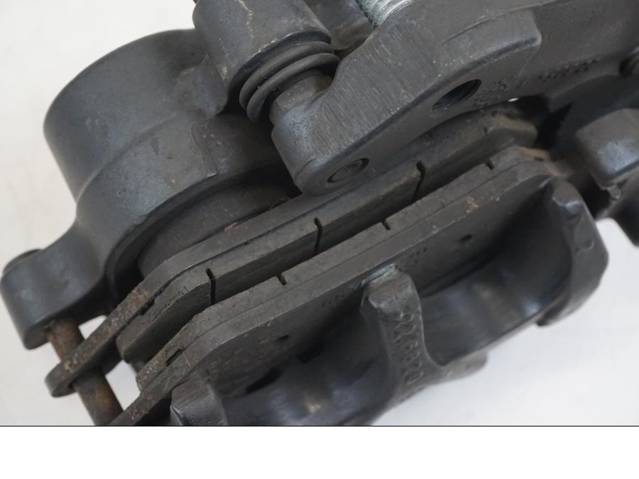 Extrabild1 på Bromsok från en BMW F 650 CS -2003 motorcykel.