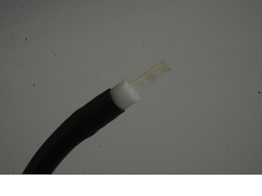 Snett nerifrån på Fuel Evap System från en Husqvarna 701 Supermoto -2020 motorcykel.