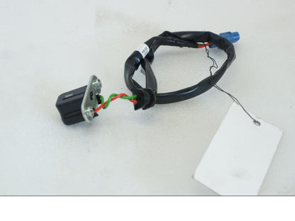 Höger sida på Tändpickup från en KTM 1290 Super Adventure R -2021 motorcykel.