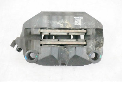 Snett nerifrån på Bromsok från en BMW R 1250 GSA -2021 motorcykel.