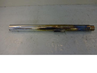 Baksidan på Ljuddämpare Sport från en H-D Harley diverse -2006 motorcykel.