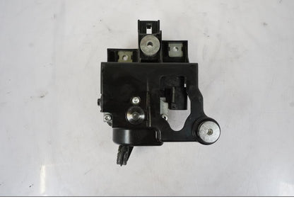 Extrabild1 på ABS Modulator från en Honda CRF 1000 Africa Twin -2016 motorcykel.