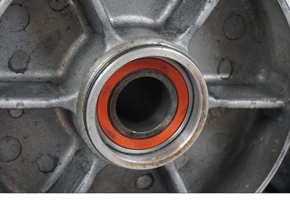 Extrabild3 på Fälg från en Honda CBR 1000 RR -2004 motorcykel.