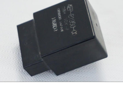 Snett uppifrån på Relä från en Yamaha TDM 850 -1998 motorcykel.