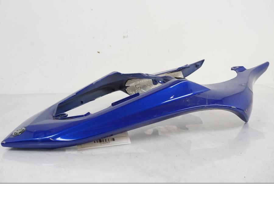 Vänster sida på Bakvinge från en Yamaha YZF 1000 R1 -2007 motorcykel.