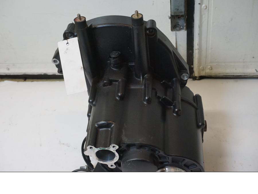 Extrabild1 på Växellåda från en BMW R 1200 C -2002 motorcykel.
