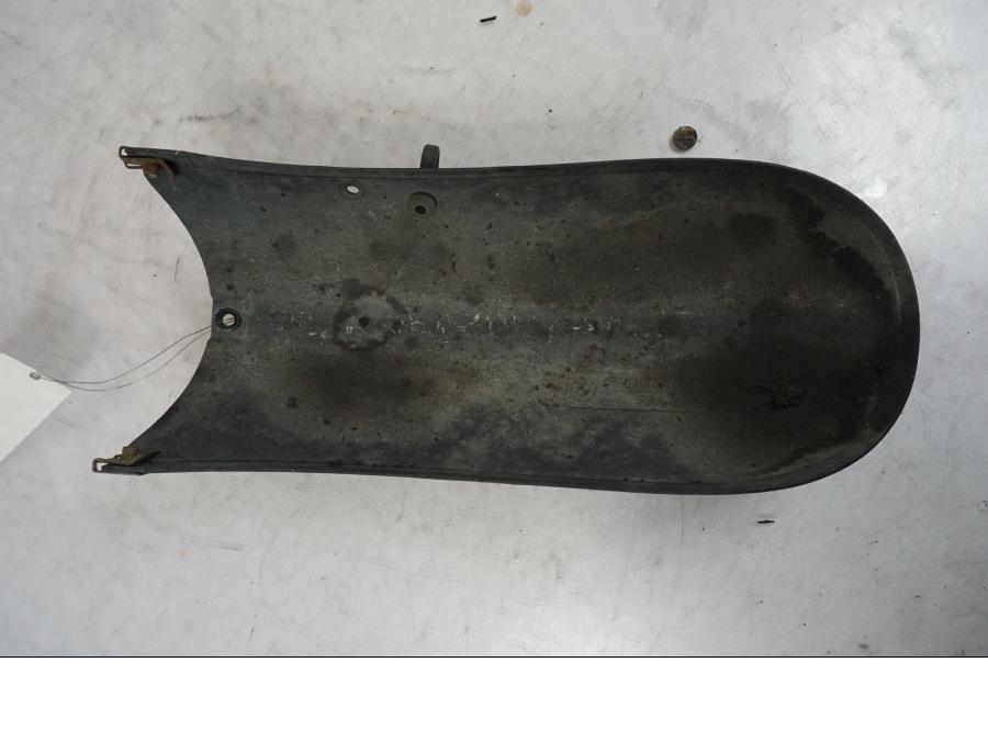 Vänster sida på Framskärm från en BMW R 850 R -2004 motorcykel.