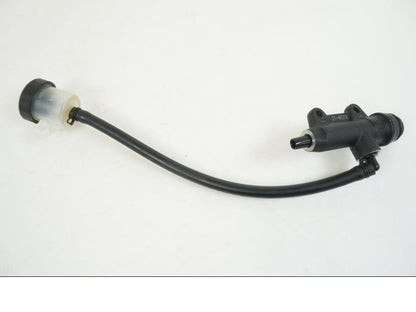 Framsidan på Bromshuvudcylinder från en AJP PR7 -2021 motorcykel.