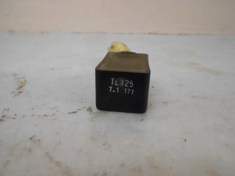 Baksidan på Relä från en Kawasaki VN 1600 Mean Streak -2007 motorcykel.