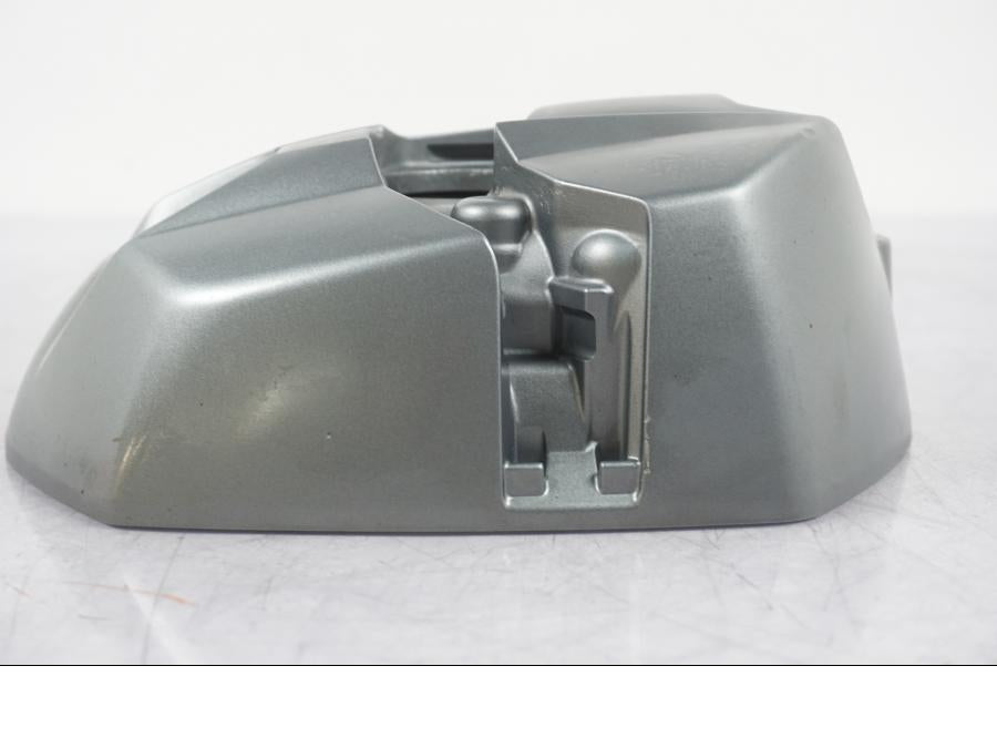 Baksidan på Ventilkåpa från en BMW R NineT -2017 motorcykel.