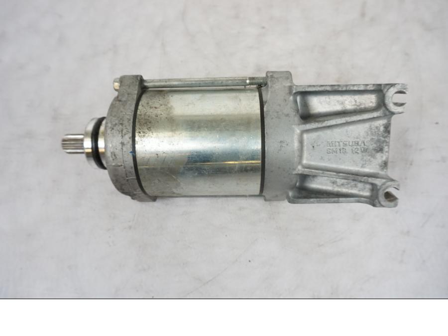 Extrabild1 på Startmotor från en Kawasaki Versys 650 -2014 motorcykel.