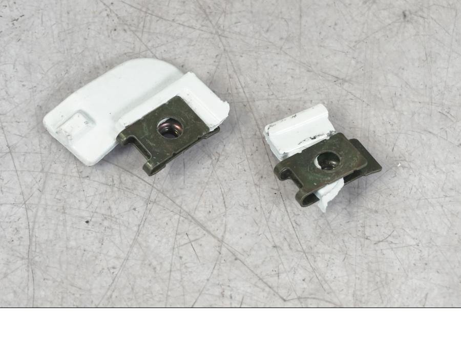 Baksidan på Sidkåpa från en Suzuki GSX 1300 RX -1999 motorcykel.