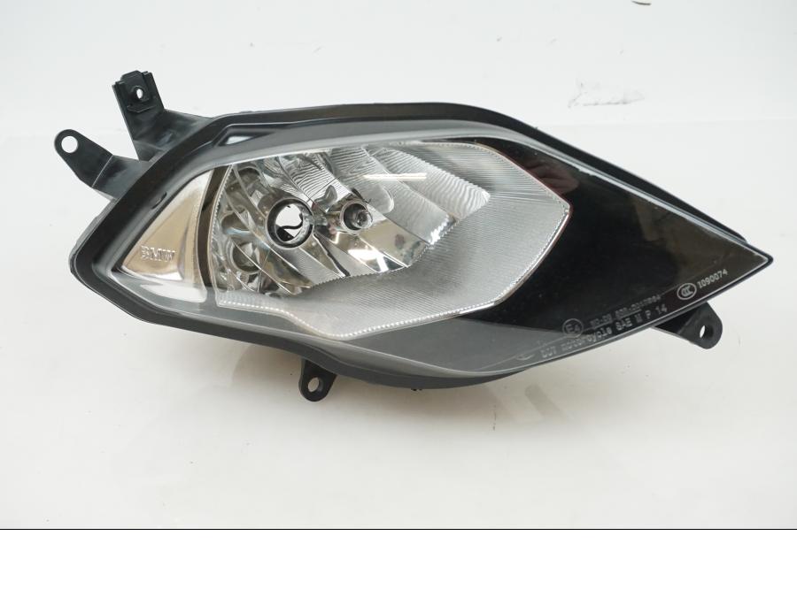 Framsidan på Strålkastare från en BMW S 1000 XR -2016 motorcykel.