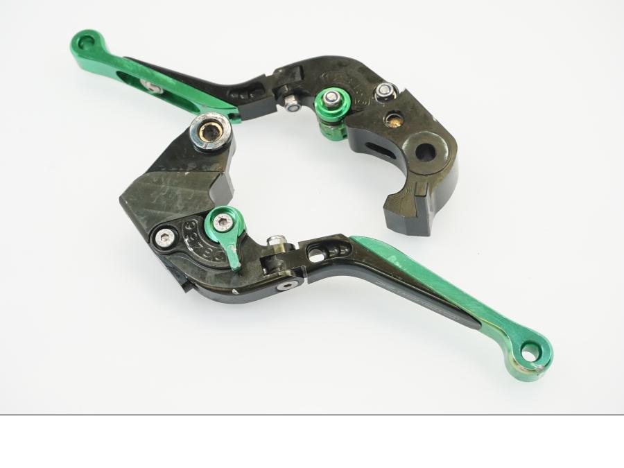 Baksidan på Broms och kopplingsgrepp från en Kawasaki Z 1000 -2014 motorcykel.