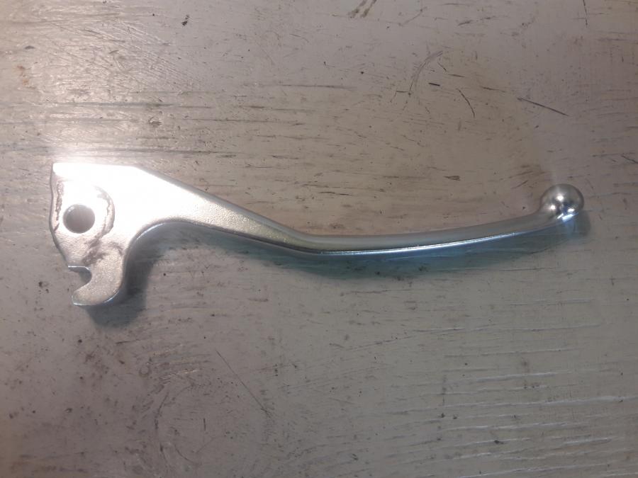 Framsidan på Bromsgrepp från en Yamaha Cygnus -2007 motorcykel.