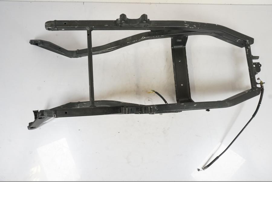 Höger sida på Bakram från en Honda CBR 900 RR -2003 motorcykel.