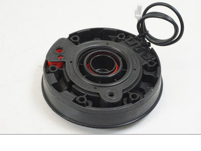 Snett uppifrån på Tanklock från en Triumph Speed Triple -2021 motorcykel.