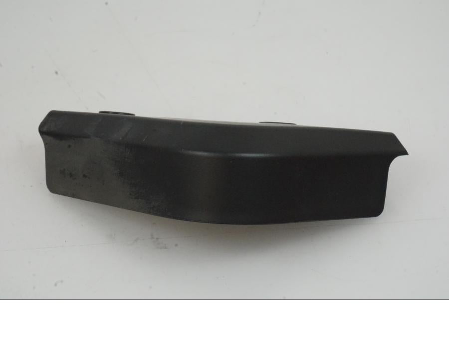 Baksidan på Motorskyddskåpa från en KTM 1290 Super Duke -2019 motorcykel.