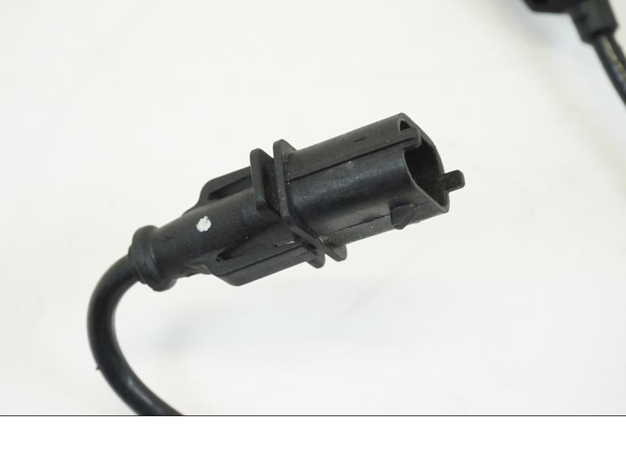 Snett uppifrån på Knacksensor från en Ducati Streetfighter V4 -2020 motorcykel.