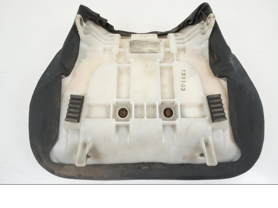 Extrabild1 på Sadel från en Suzuki GSX-R 750 -2001 motorcykel.