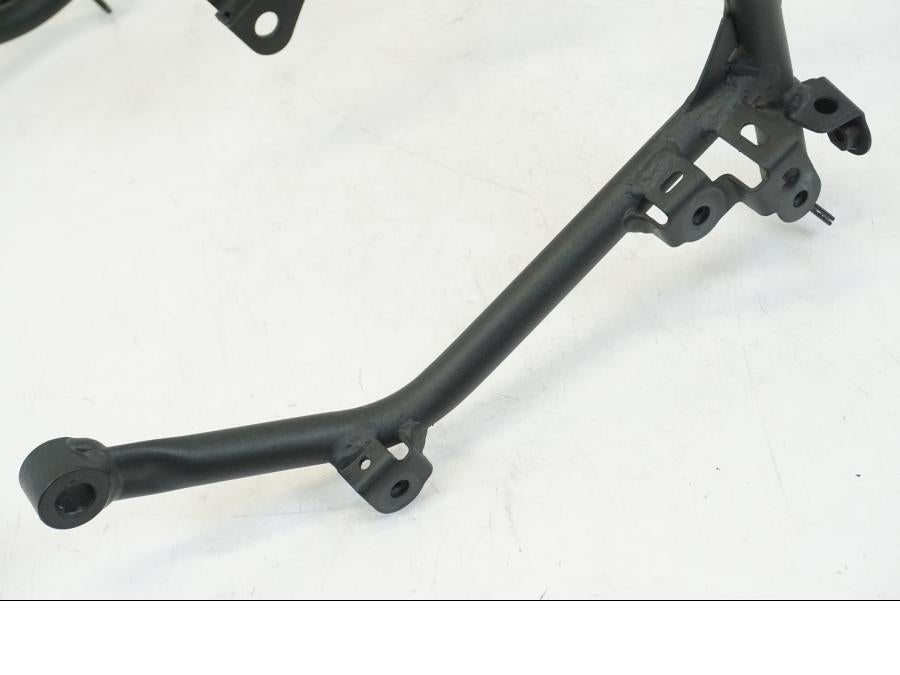 Vänster sida på Toppkåpstag från en Kawasaki NINJA 400 -2020 motorcykel.