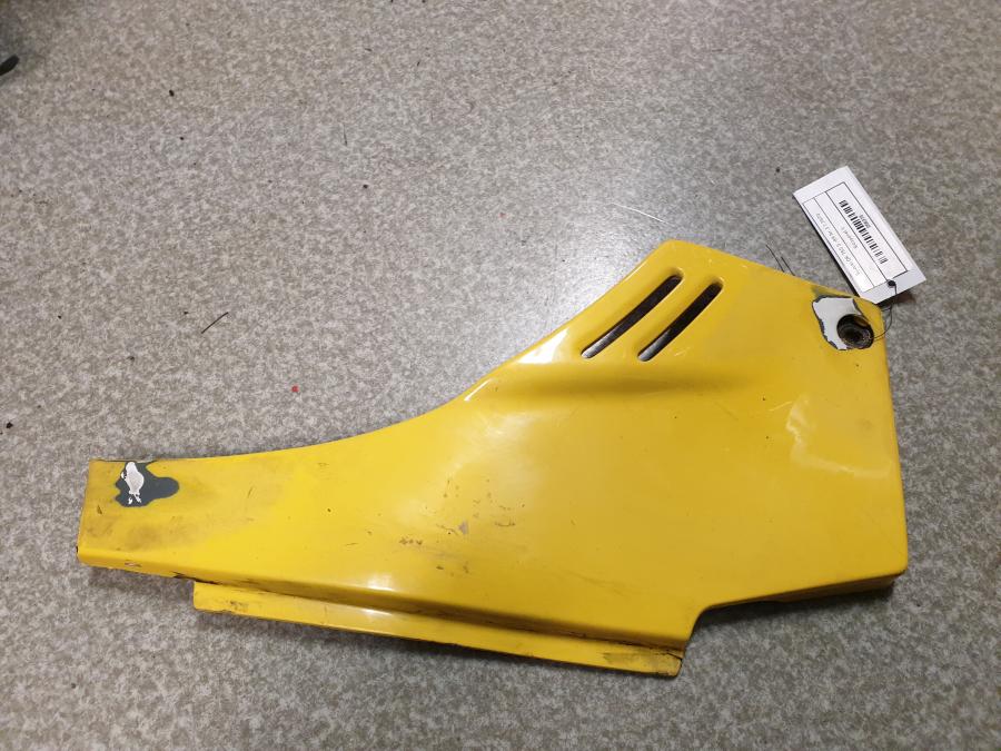 Framsidan på Sidopanel från en Suzuki DR 750 S -1989 motorcykel.