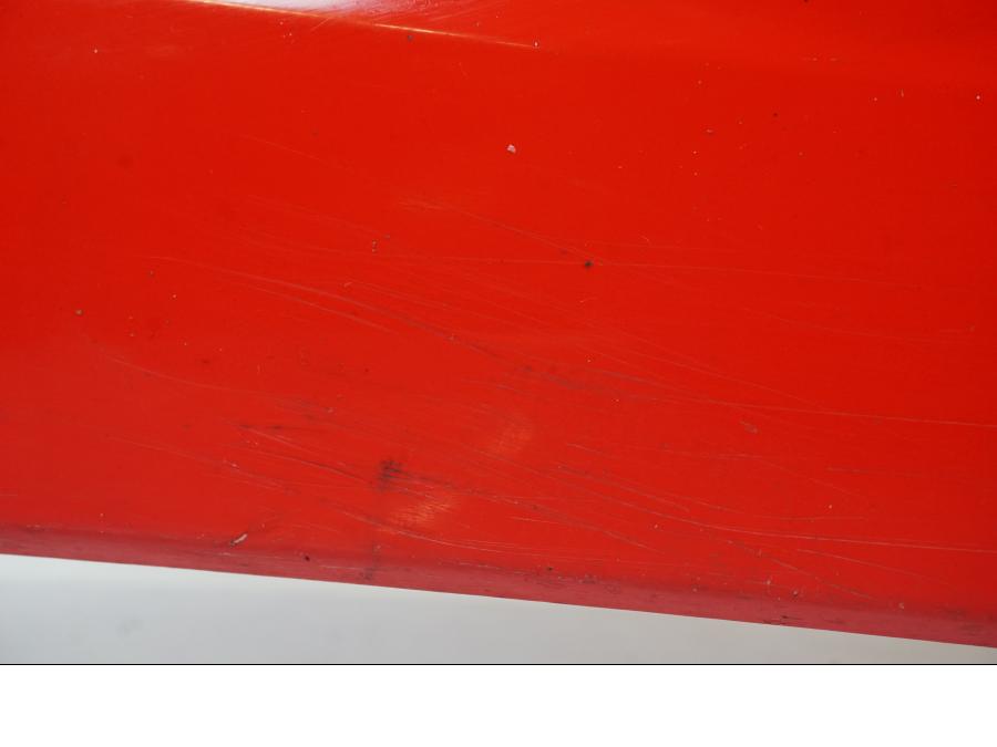 Vänster sida på Sidkåpa från en Triumph Daytona 675 -2007 motorcykel.