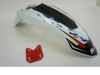 Framsidan på Framskärm från en AJP PR7 -2021 motorcykel.