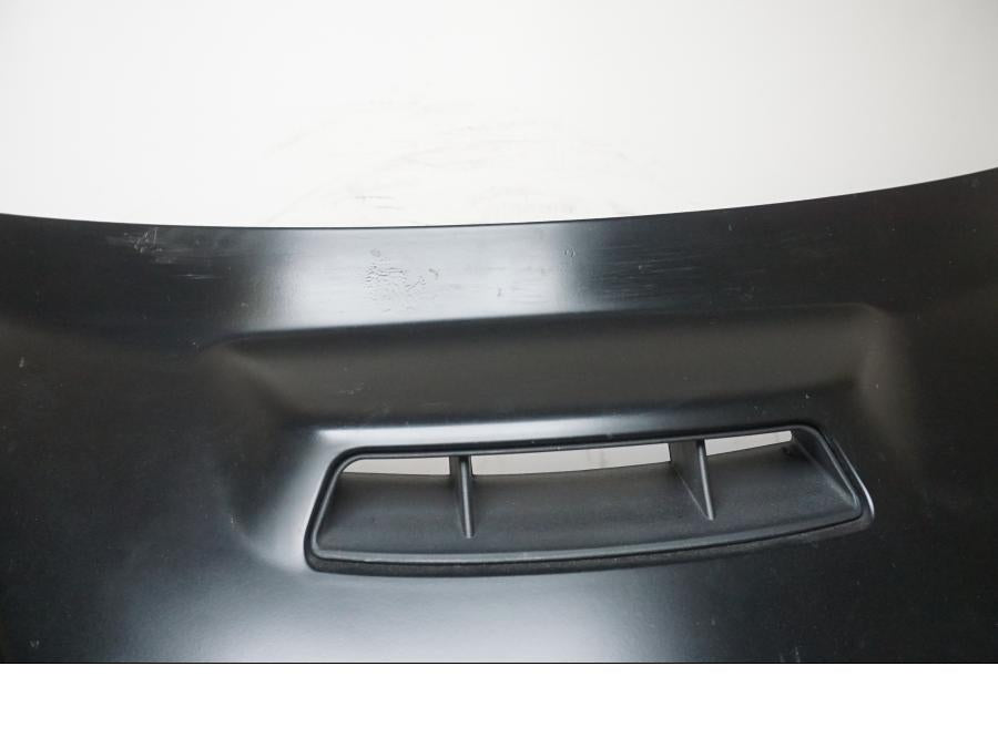 Extrabild4 på Toppkåpa från en Indian Chieftain Dark Horse -2019 motorcykel.