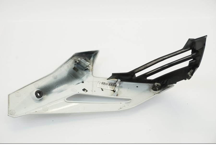 Höger sida på Magkåpa från en BMW S 1000 R -2019 motorcykel.