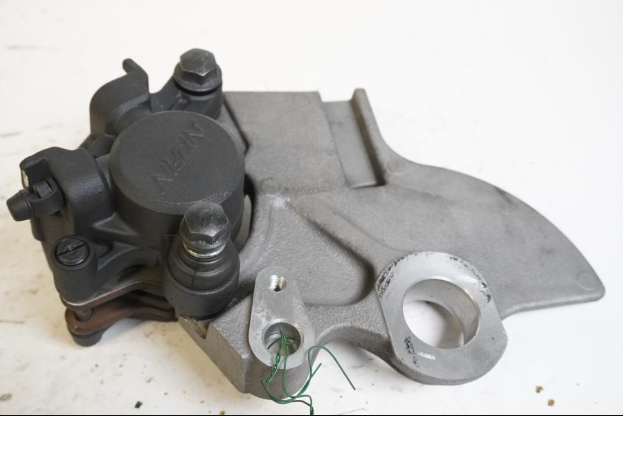 Framsidan på Bromsok från en Yamaha FZ-6 -2008 motorcykel.