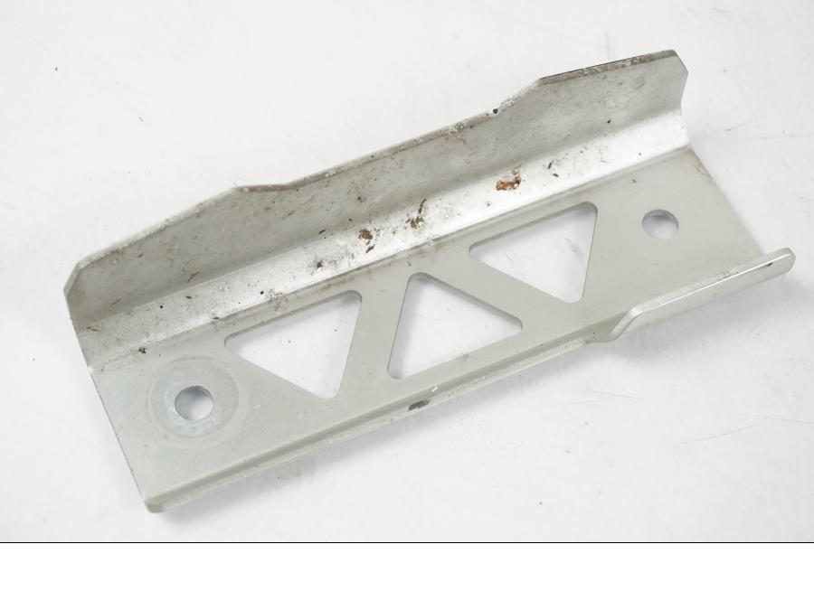 Höger sida på Vattenkyldekor från en Suzuki SV 650 S -2005 motorcykel.