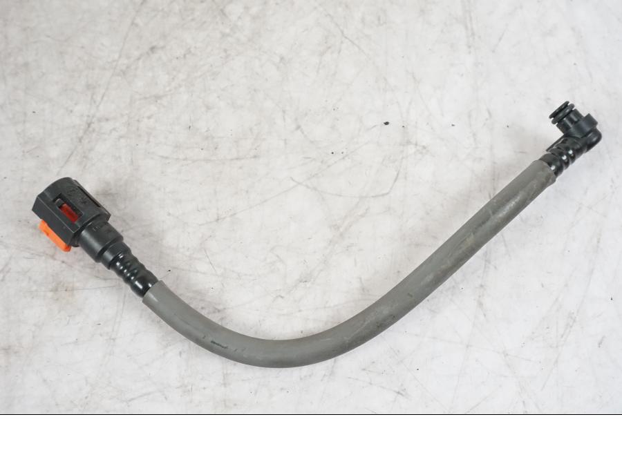 Extrabild3 på Fuel Rail från en Kawasaki ZX-6R -2006 motorcykel.