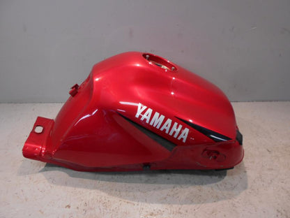 Framsidan på Bensintank från en Yamaha TDM 850 -1999 motorcykel.