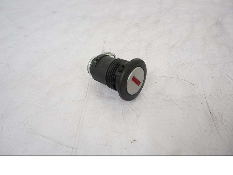 Baksidan på Sadellåsmekanism från en KTM 1290 Super Duke R -2021 motorcykel.